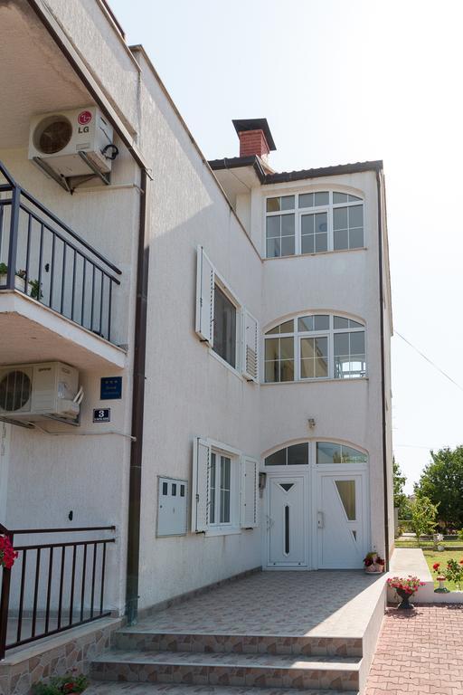 Apartment Marko Каштела Екстер'єр фото
