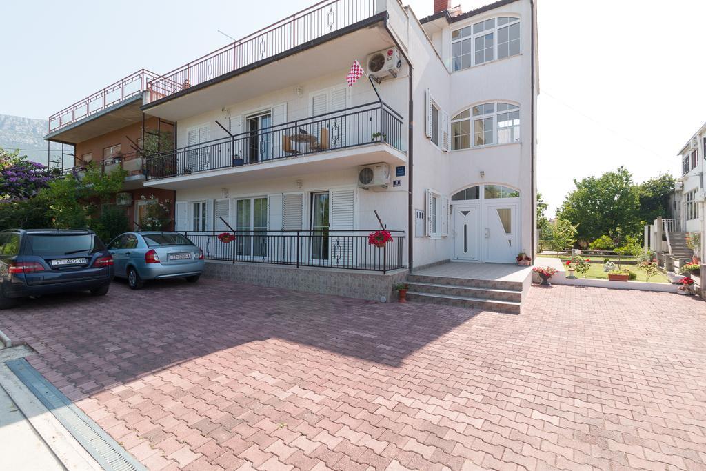 Apartment Marko Каштела Екстер'єр фото